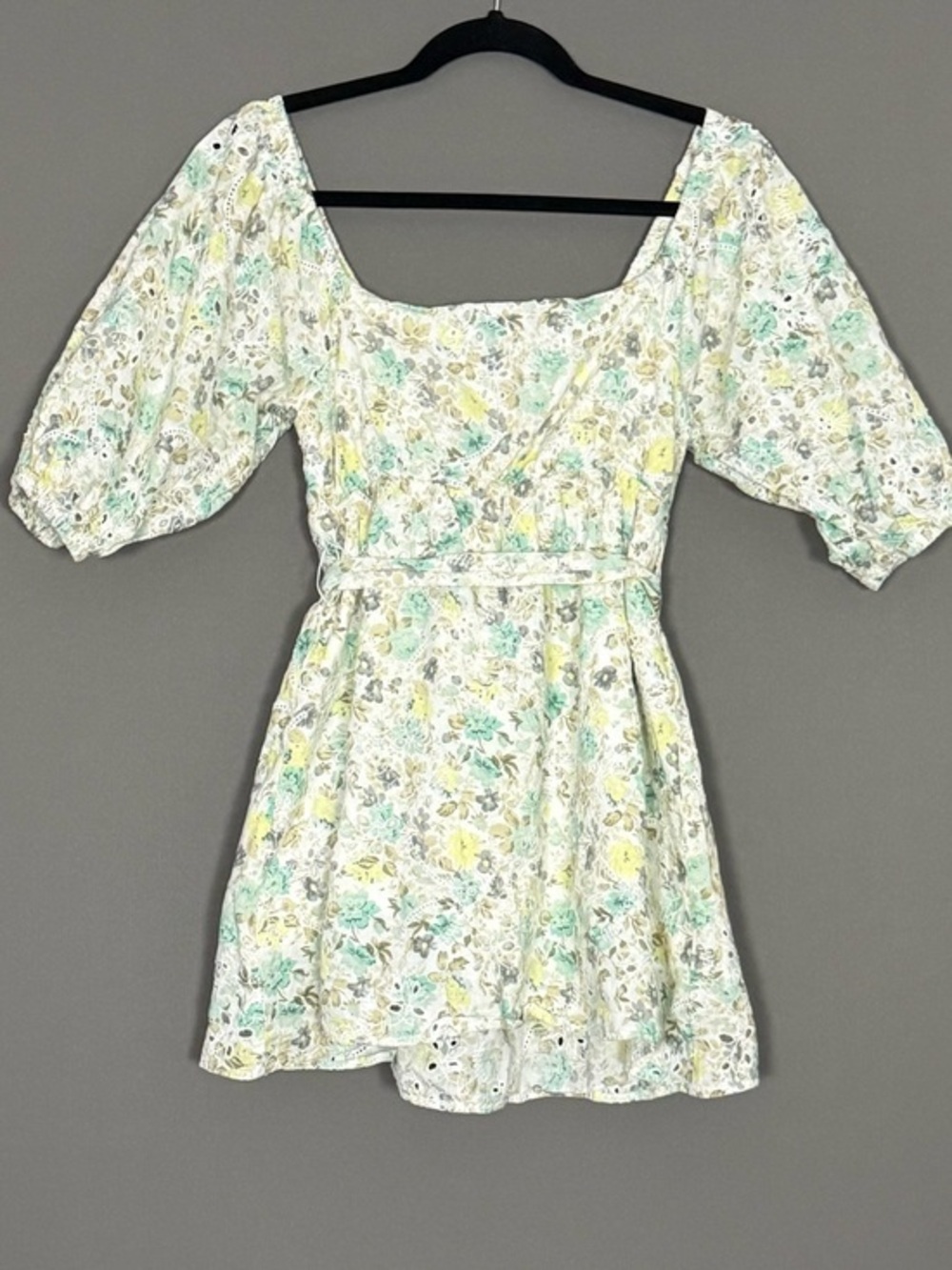 MINKPINK Irwin Mini Babydoll Dress Small Floral Eyelet Puff Sleeve Cottagecore